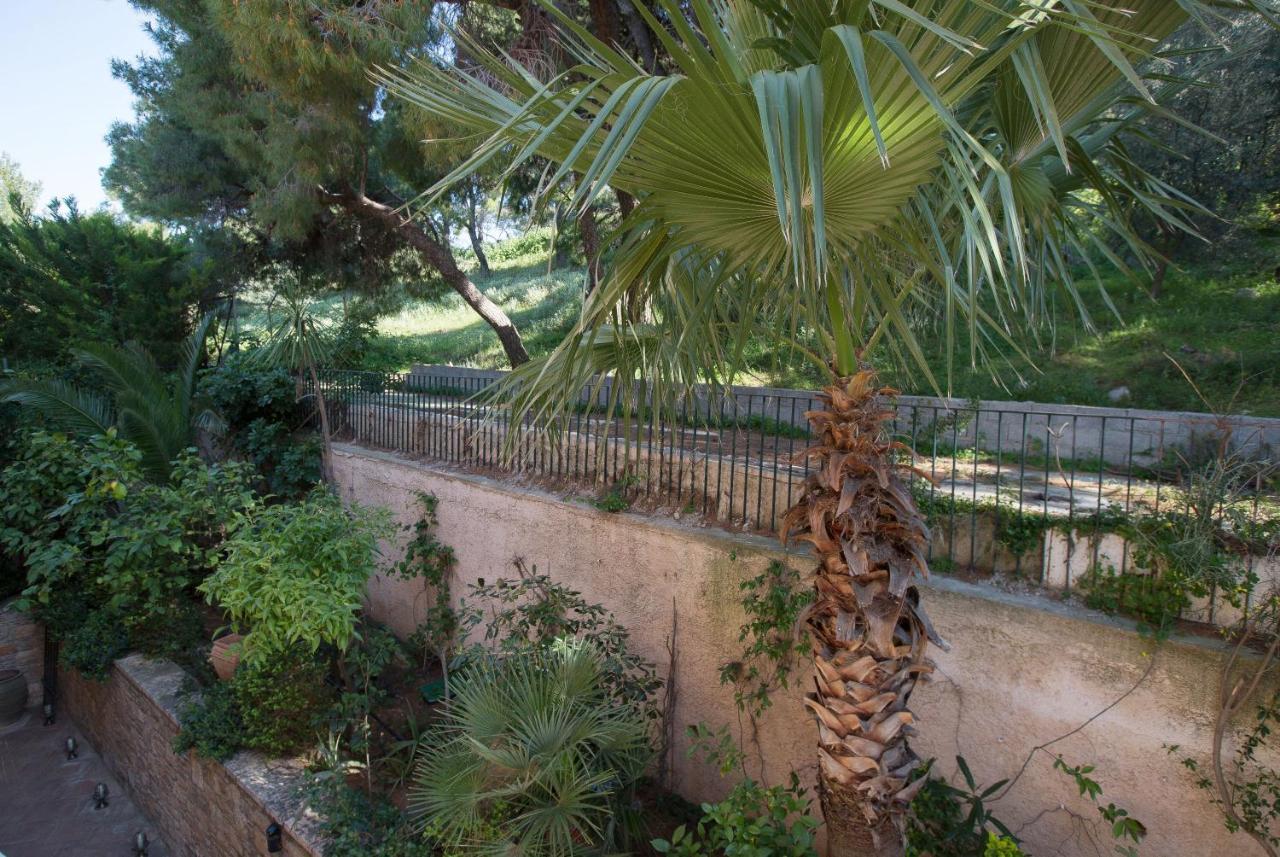 Exceptional Villa In Voula Near The Sea Athen Exterior foto